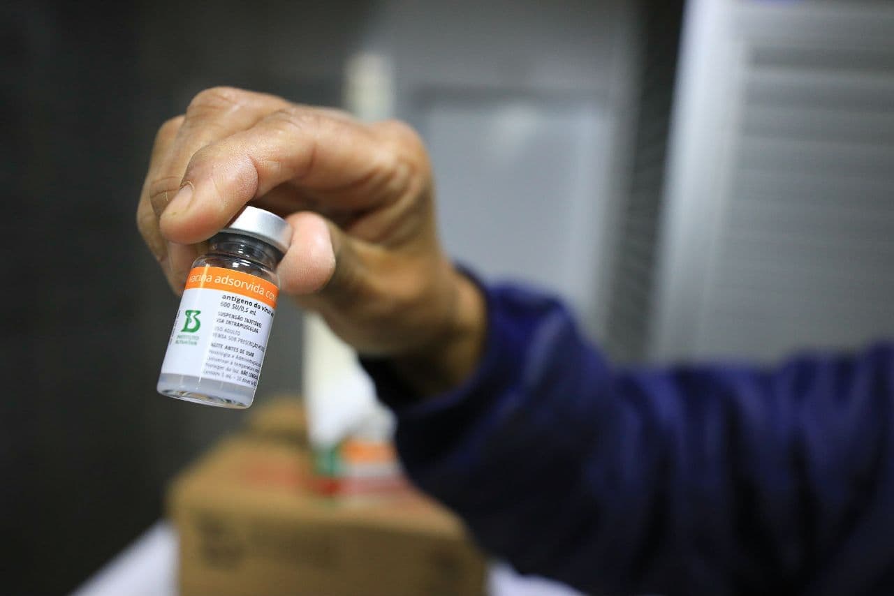 Amazonas já aplicou 31.604 doses de vacina contra Covid-19 até esta sexta-feira (29/01)