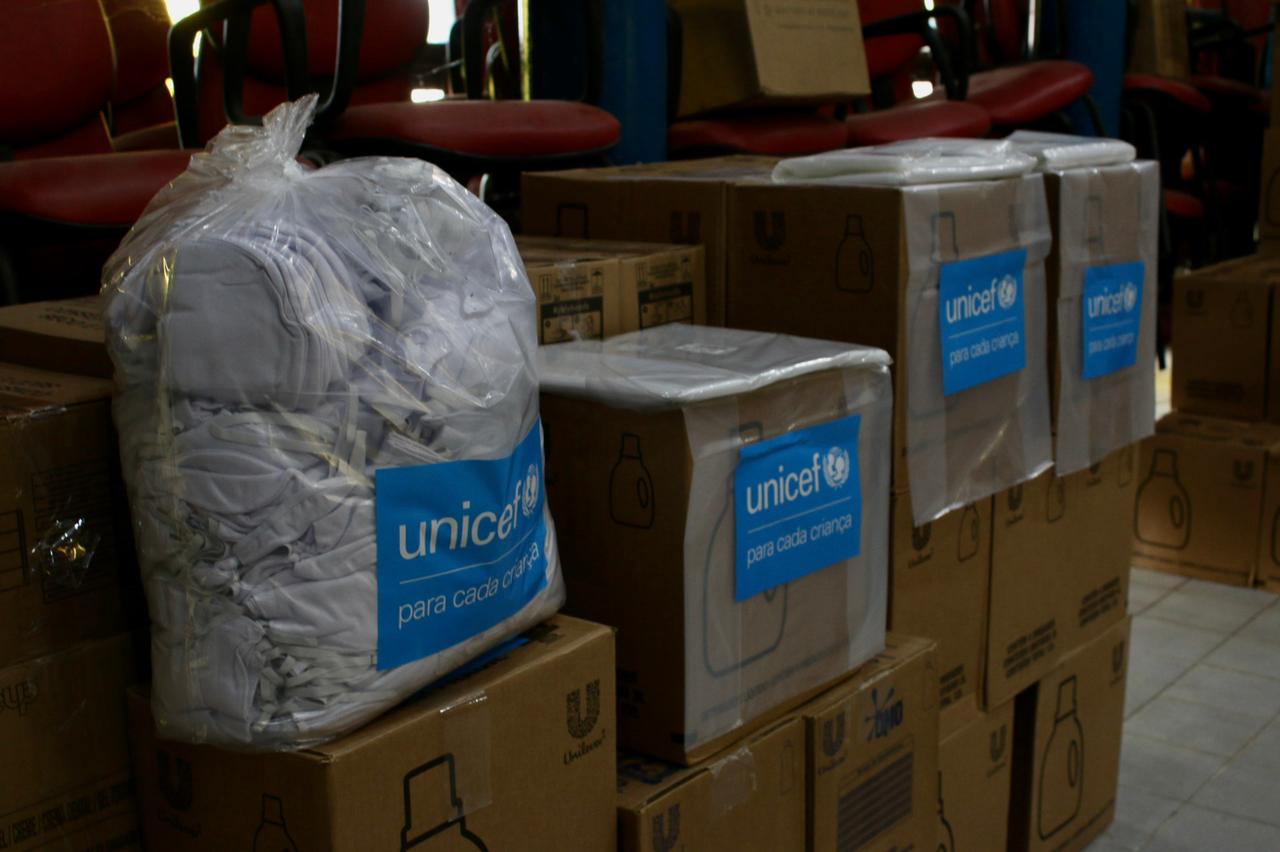Sejusc recebe 60 kits de higiene do Unicef para atender idosos em vulnerabilidade social